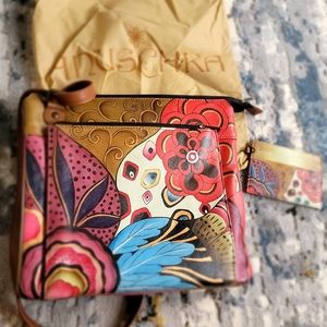 Multi pocket crossbody tribal potpourri